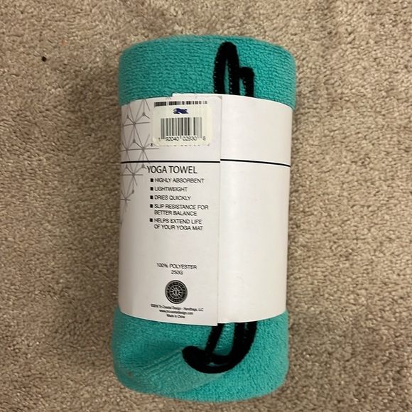 Yoga towel - Picture 2 of 3